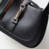 Handbag/Shoulder Bag Size  27.5x 19x 4 CM