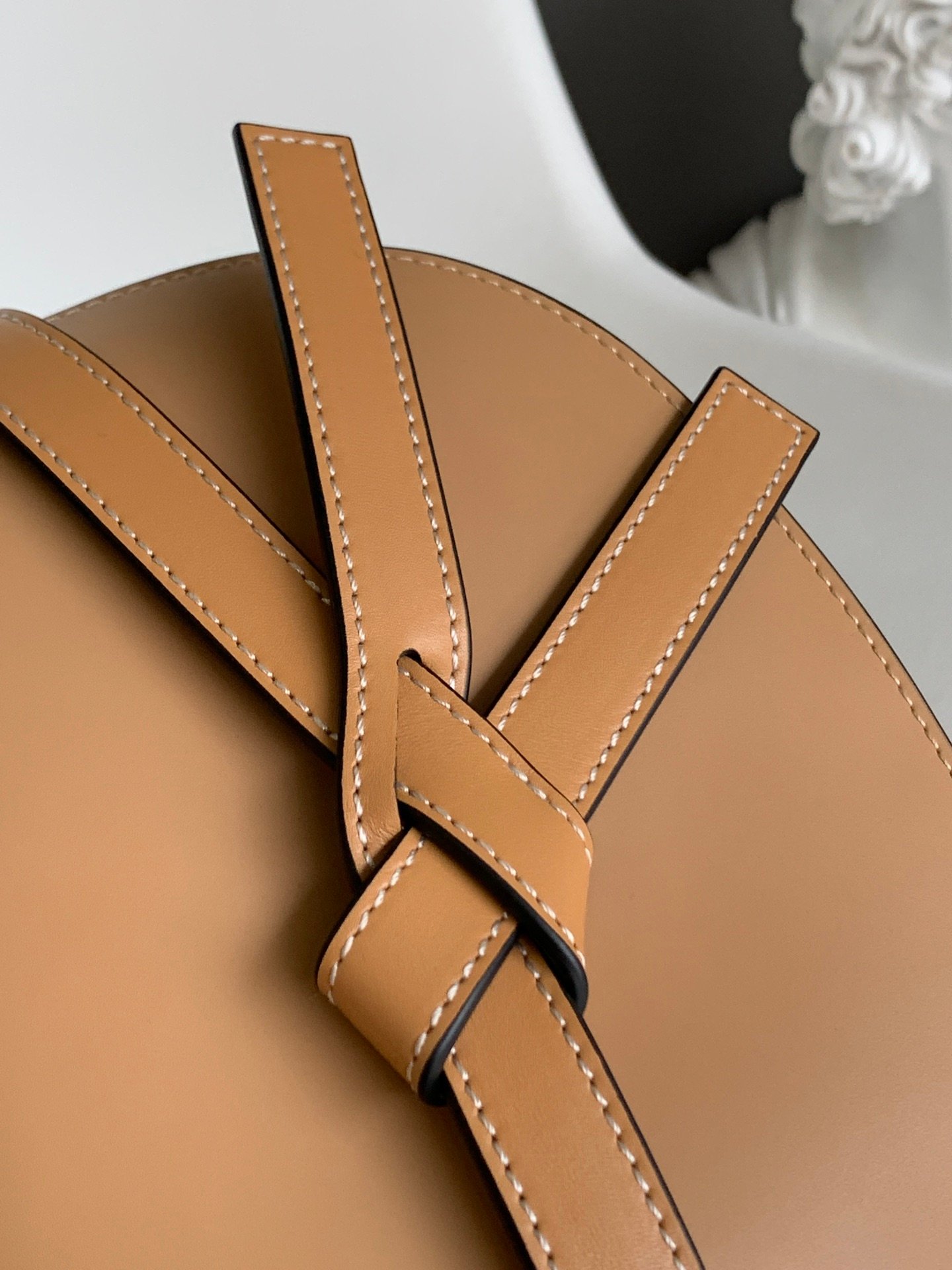 Handbag/Shoulder Bag Size 20*19*11.5 cm