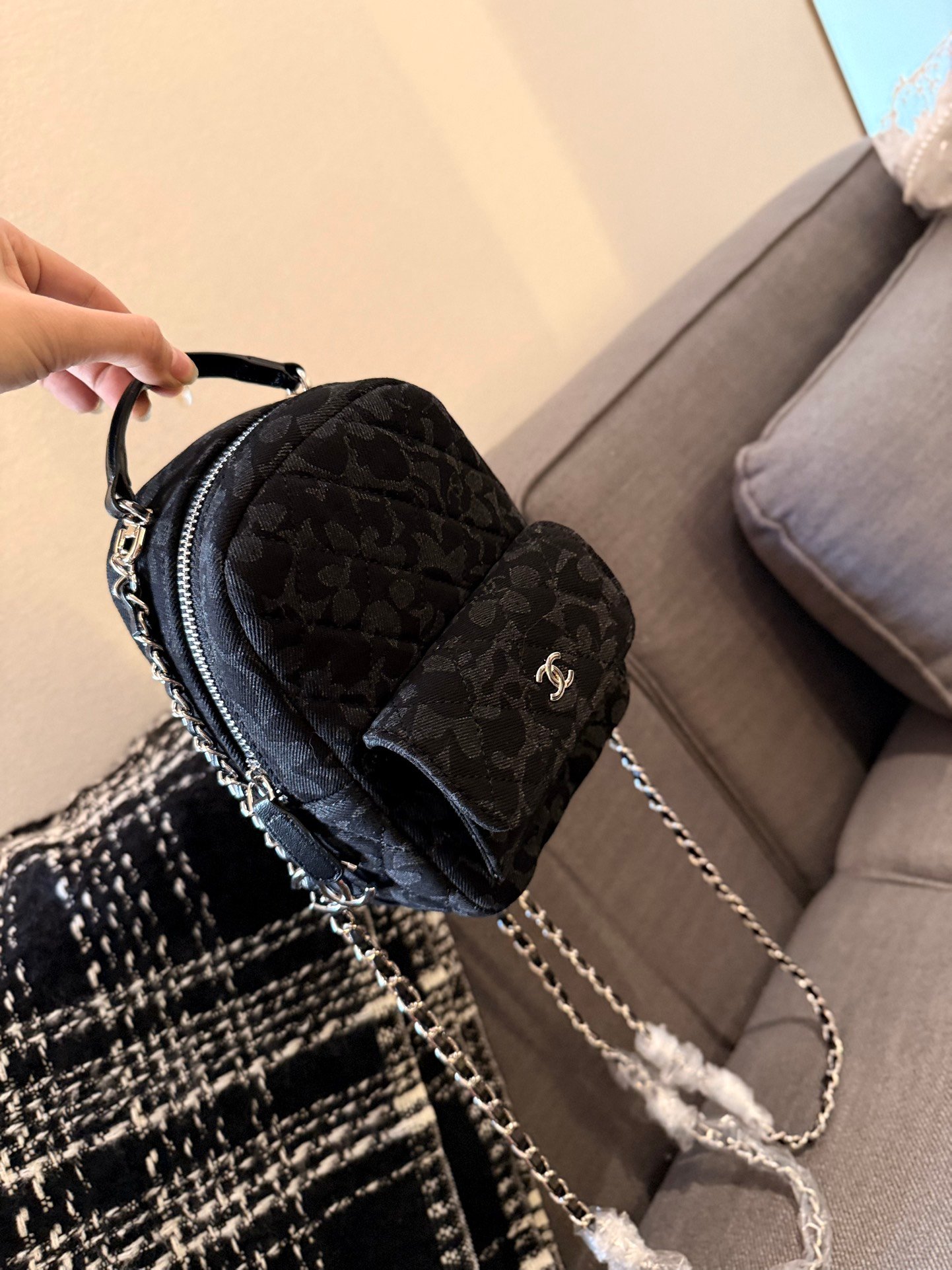 Handbag/Shoulder Bag Size  13x19