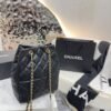 Handbag/Shoulder Bag Size  18*6*22cm