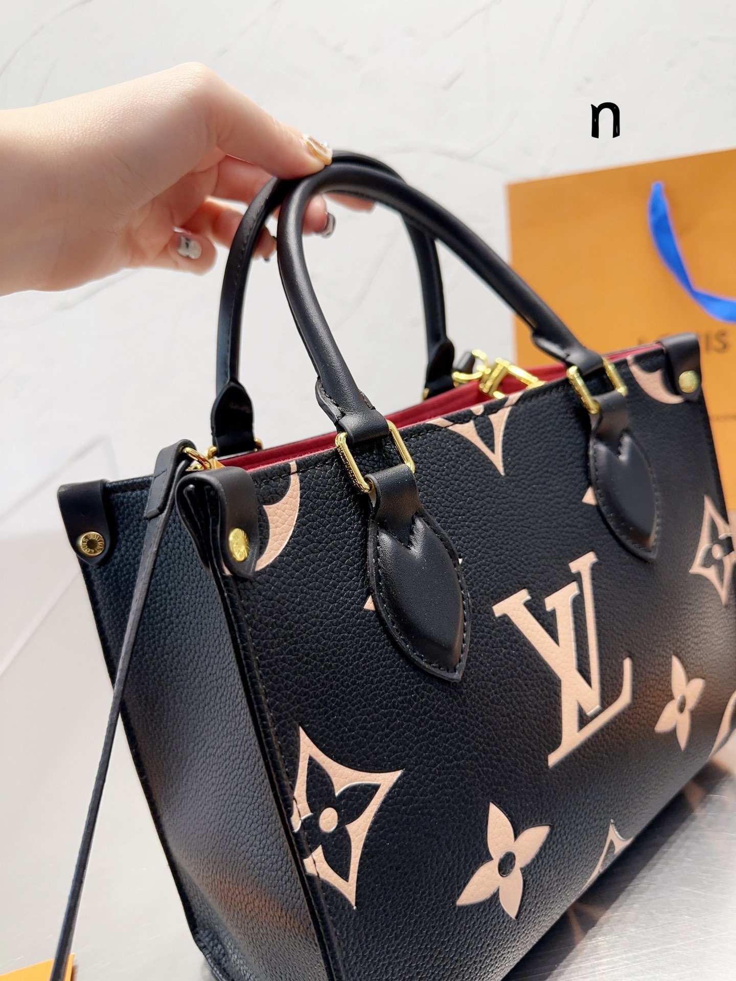 Shopping bag, shoulder bag, handbag Specification: 25*19*11.5