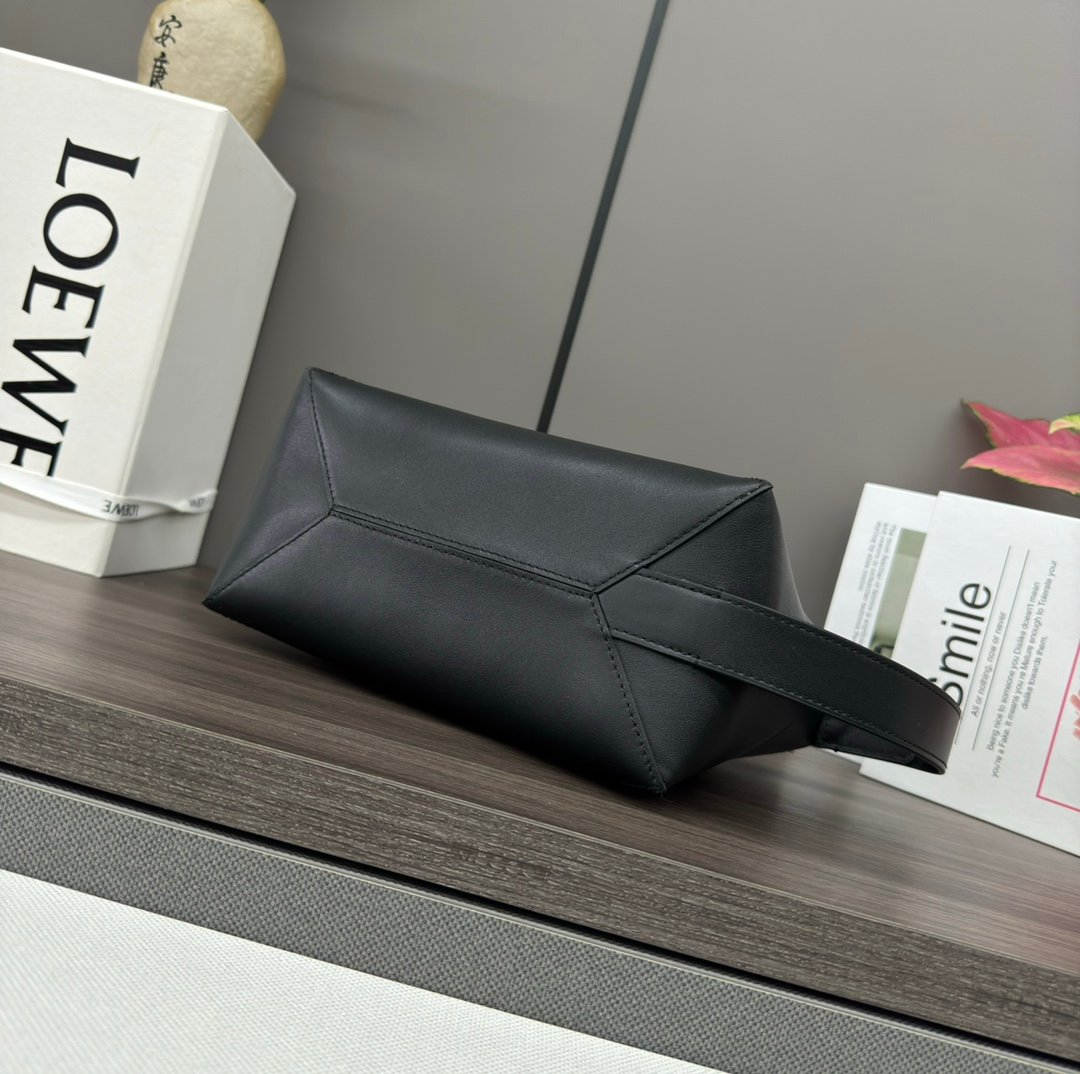 Handbag/Shoulder Bag Size 22.7*12*15.5CM