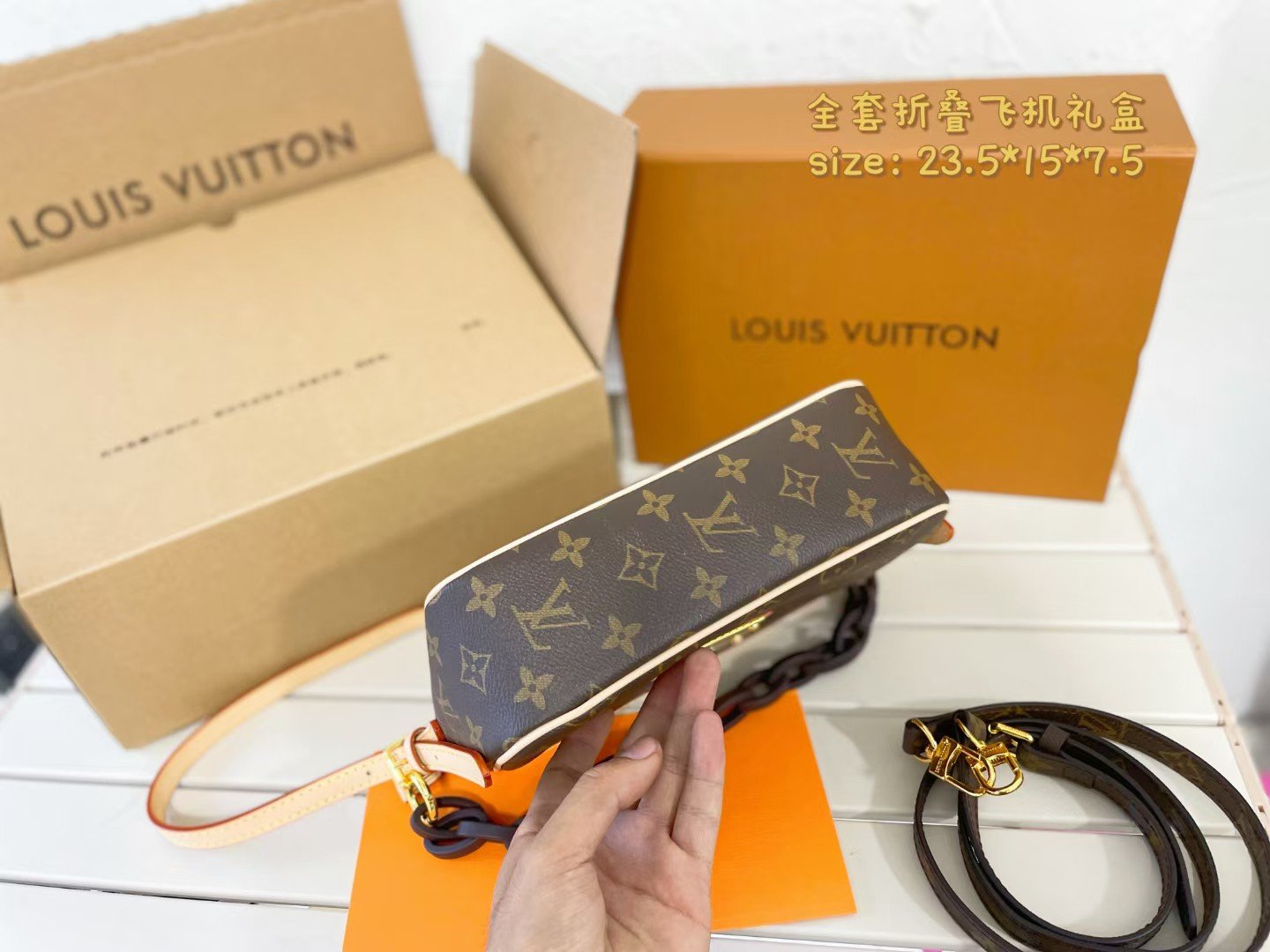 Boat bag chain hand carry shoulder crossbody large square brand bag Specification: 23.5*15*7.5cm