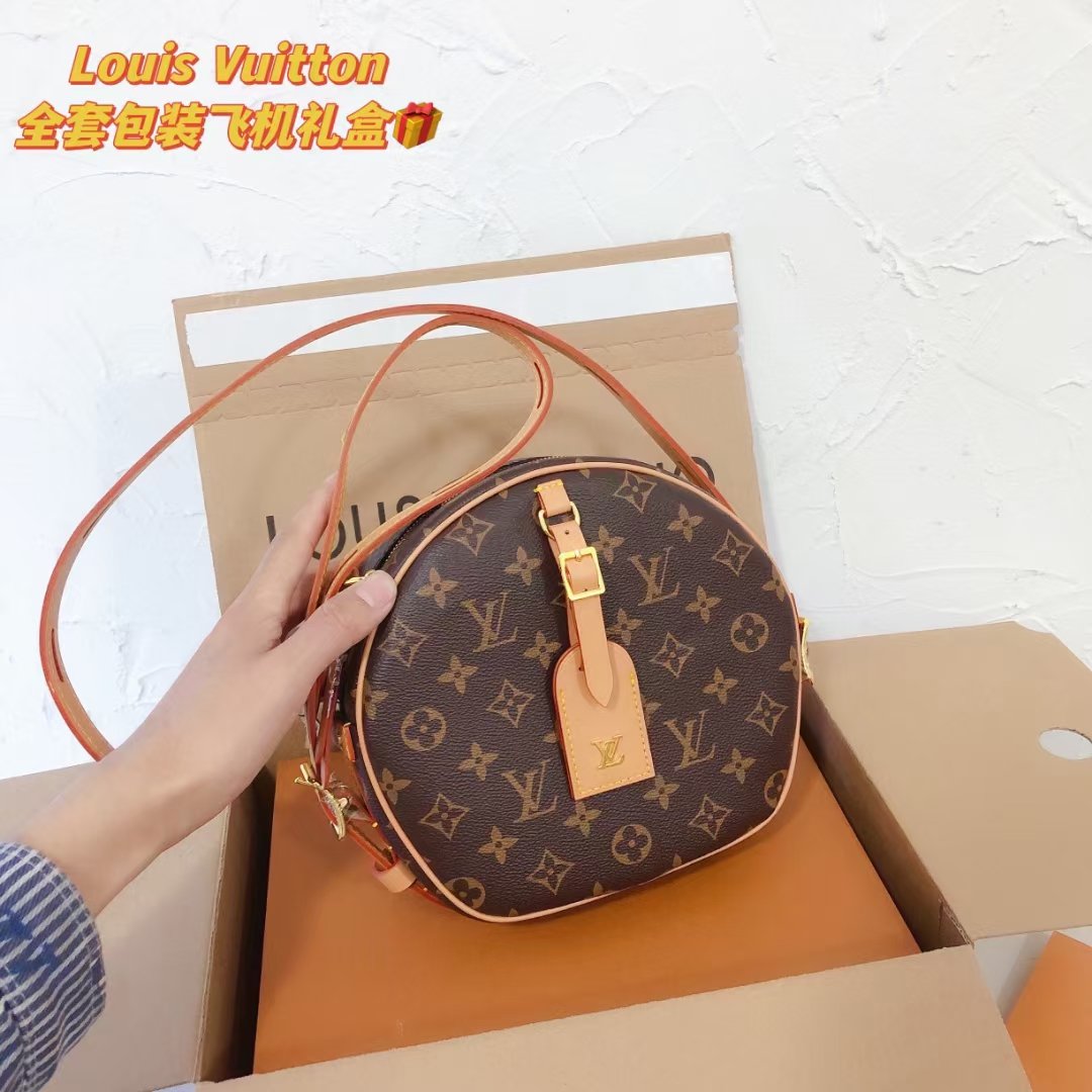 Round cake one-shoulder crossbody women's bag Specifications: 21*20*7cm