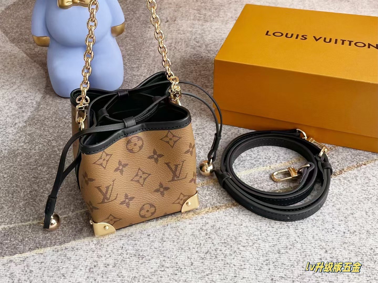 Tote bag shoulder bag Specification: 12*12*12cm