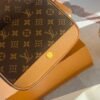 New cover, small tofu tote bag shoulder bag Specifications: 22*17*-8cm ...