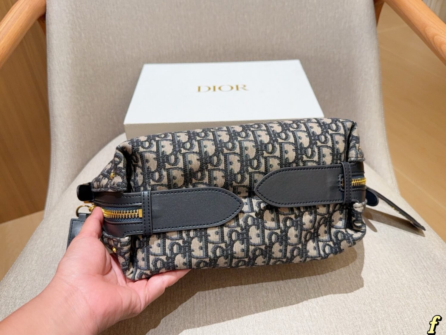 Handbag/Shoulder Bag Size 23×13×13cm
