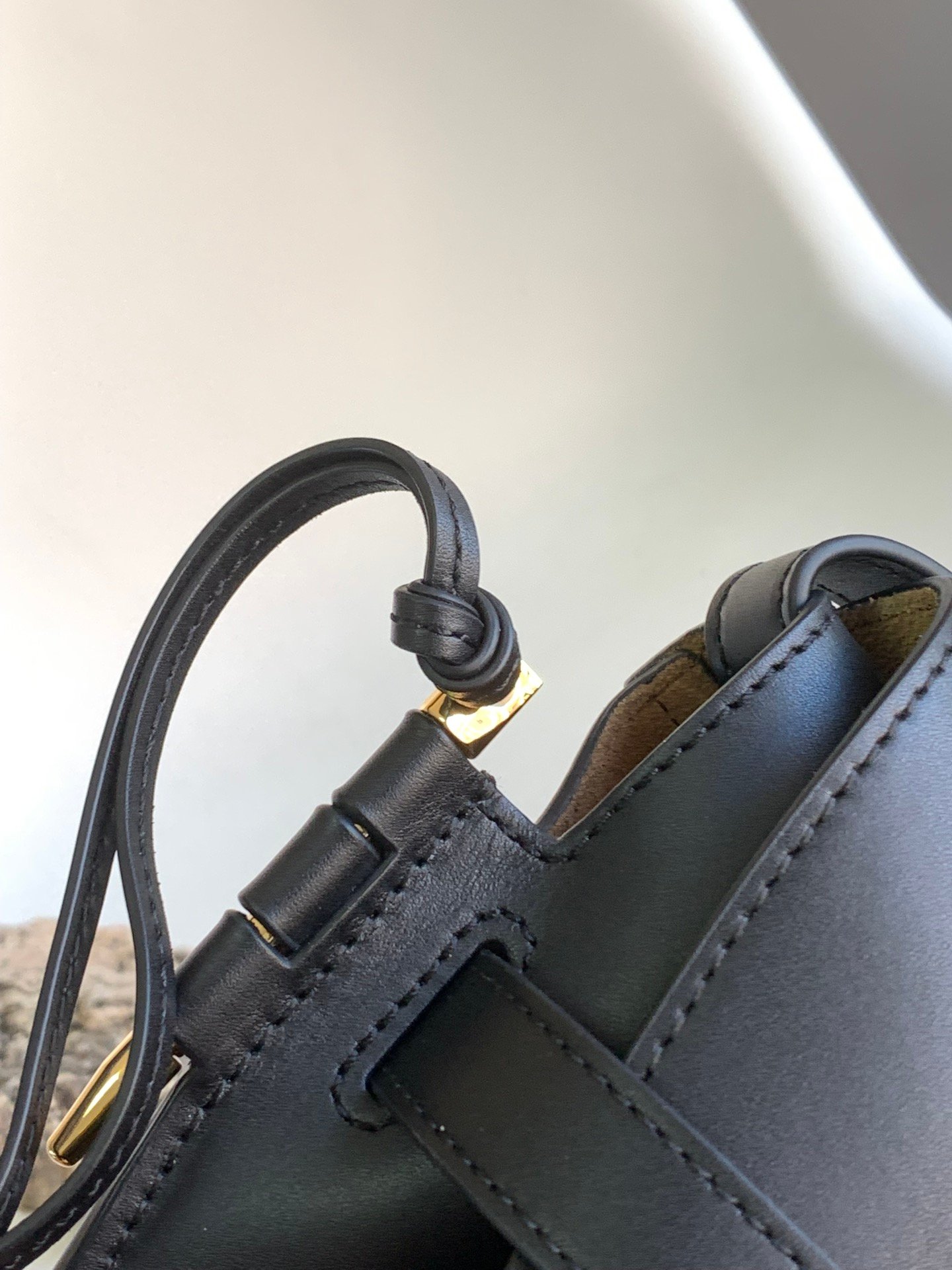 Handbag/Shoulder Bag Size 20*19*11.5 cm
