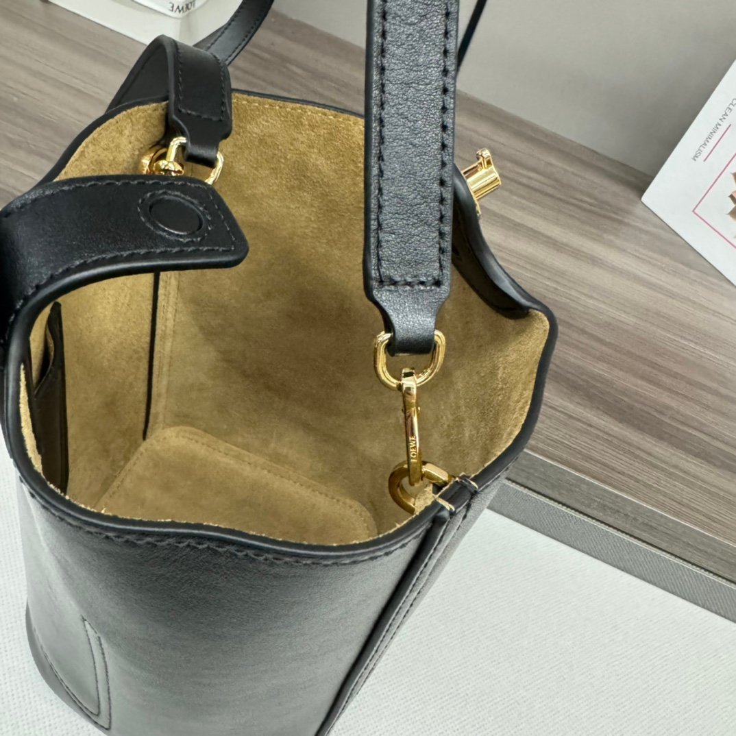 Handbag/Shoulder Bag Size 16*16*19.5CM