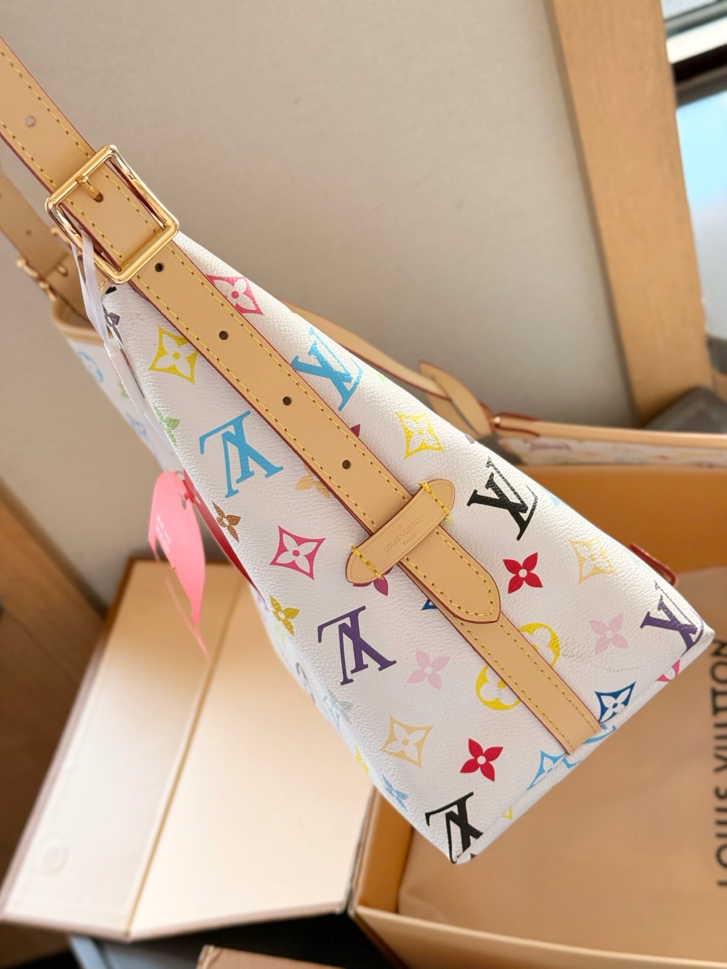 White color shopping bag 24*12*29
