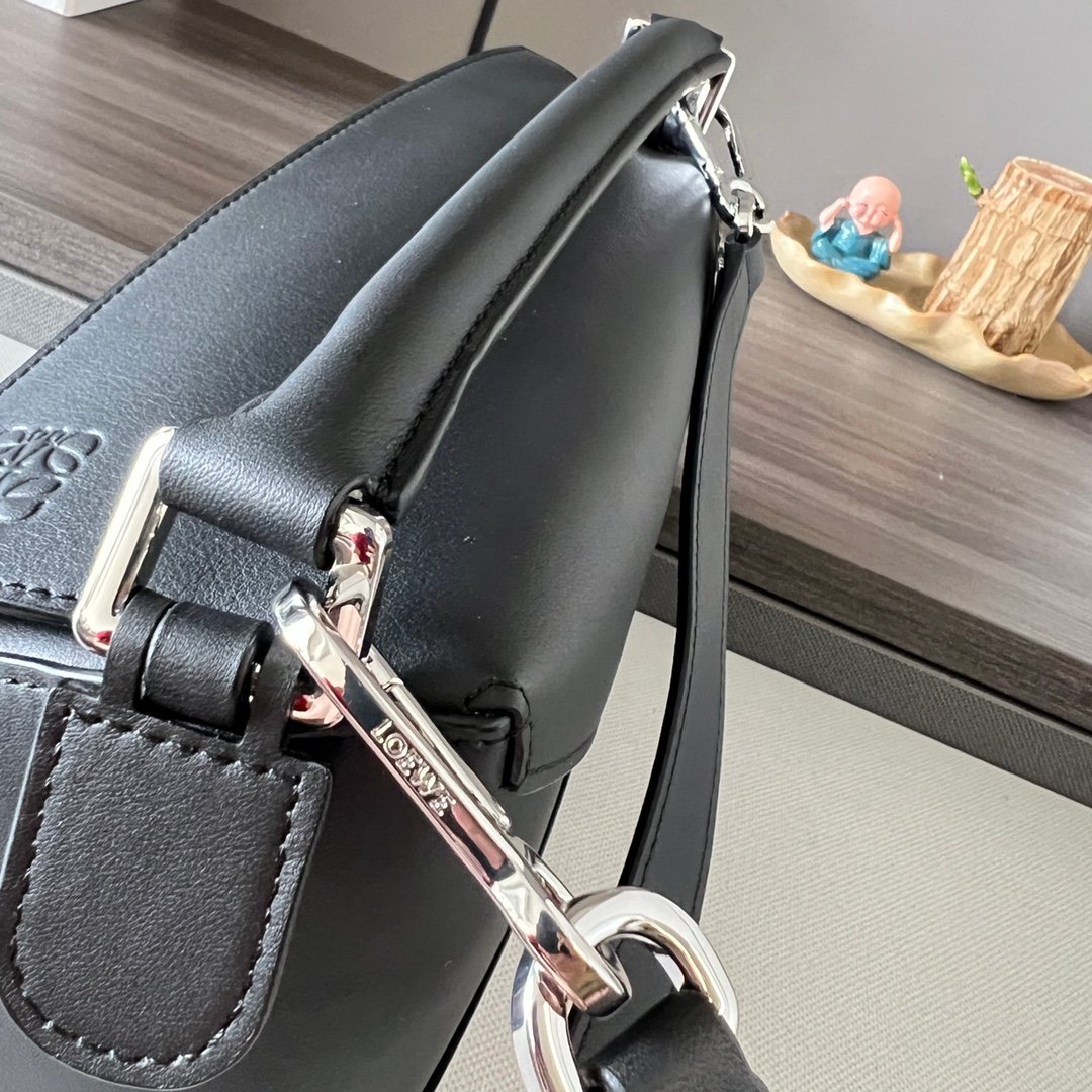 Handbag/Shoulder Bag Size 24*10.5*16CM
