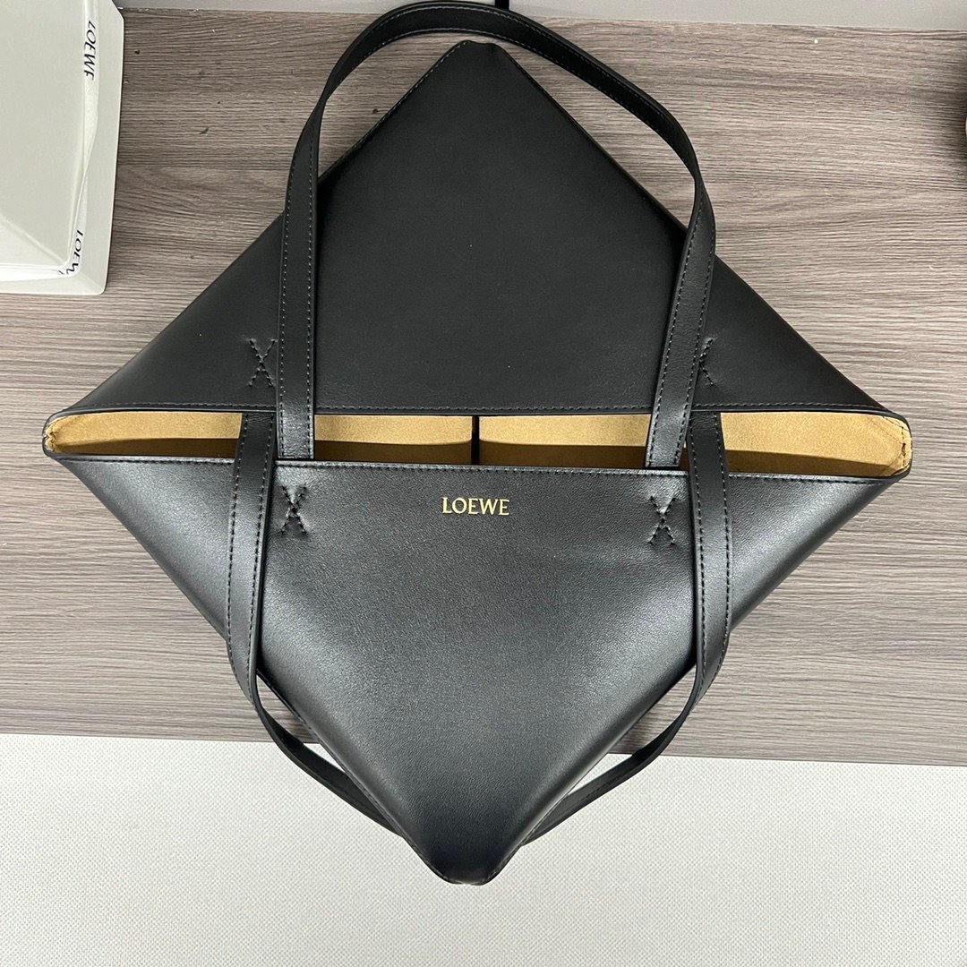 Handbag/Shoulder Bag Size 25.5*14.5*31.5CＭ