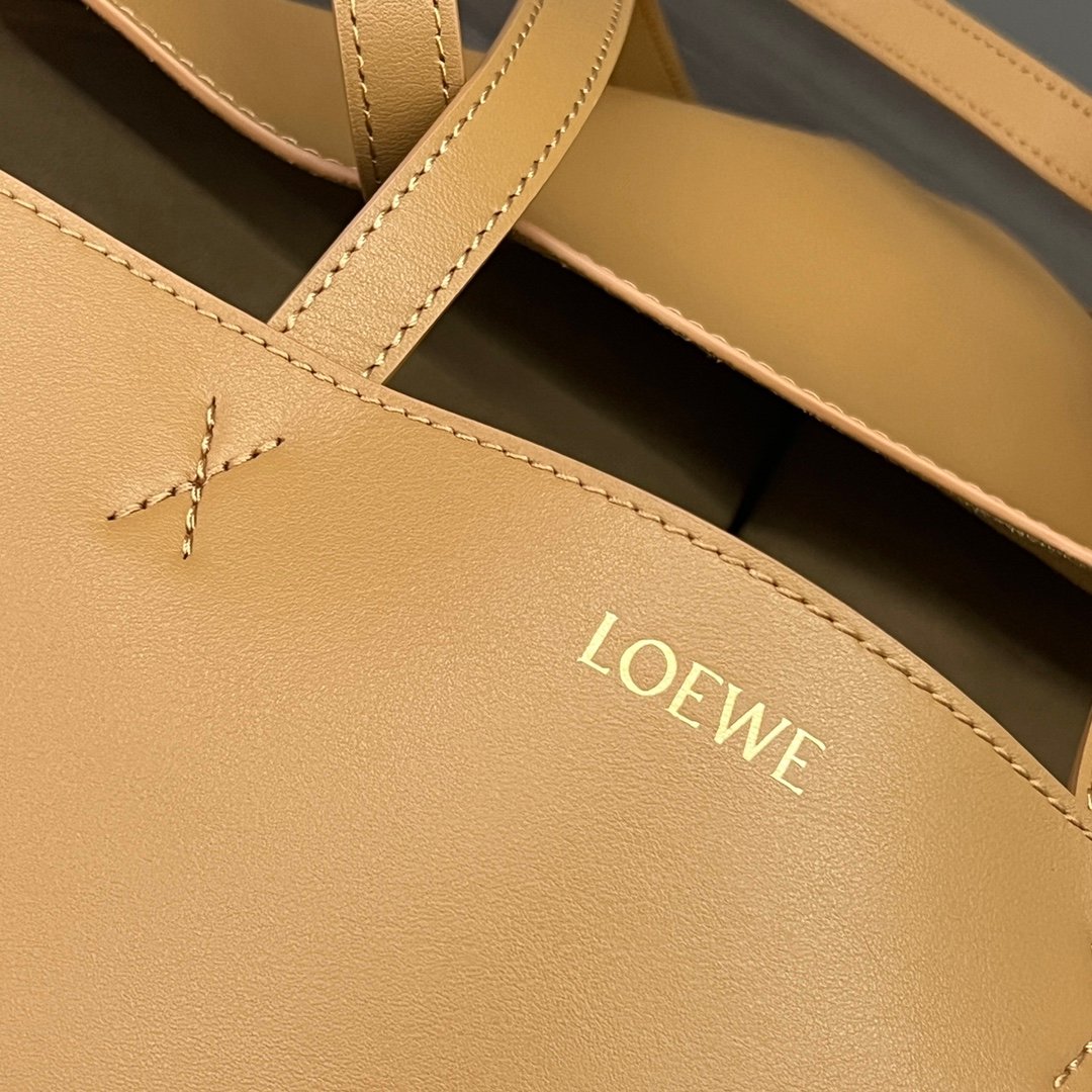 Handbag/Shoulder Bag Size 25.5*14.5*31.5CＭ