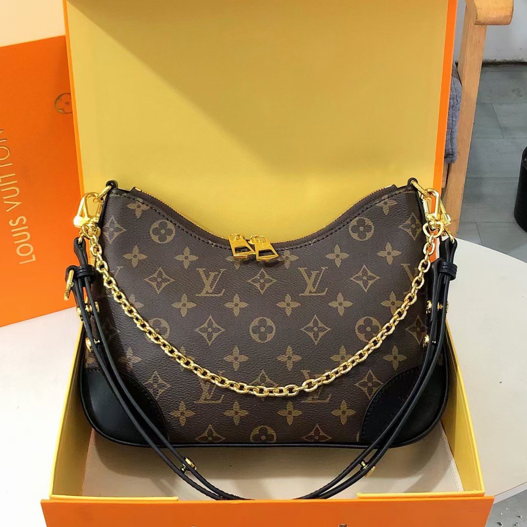 Old-fashioned croissant chain shoulder crossbody armpit bag Specifications: 27*16*10 ...