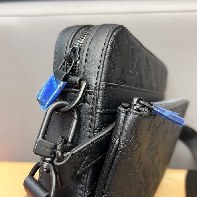 Crossbody Chest Bag for Men, Black Embossed, Size: 125 x 18 cm