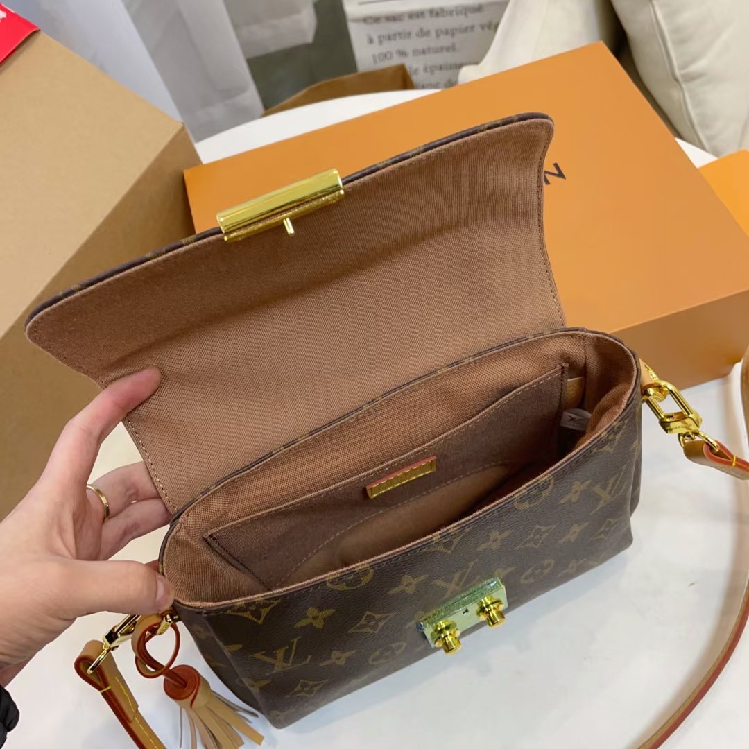 Presbyopia Princess Bag Shoulder Bag Specifications: 25*17*9.5cm