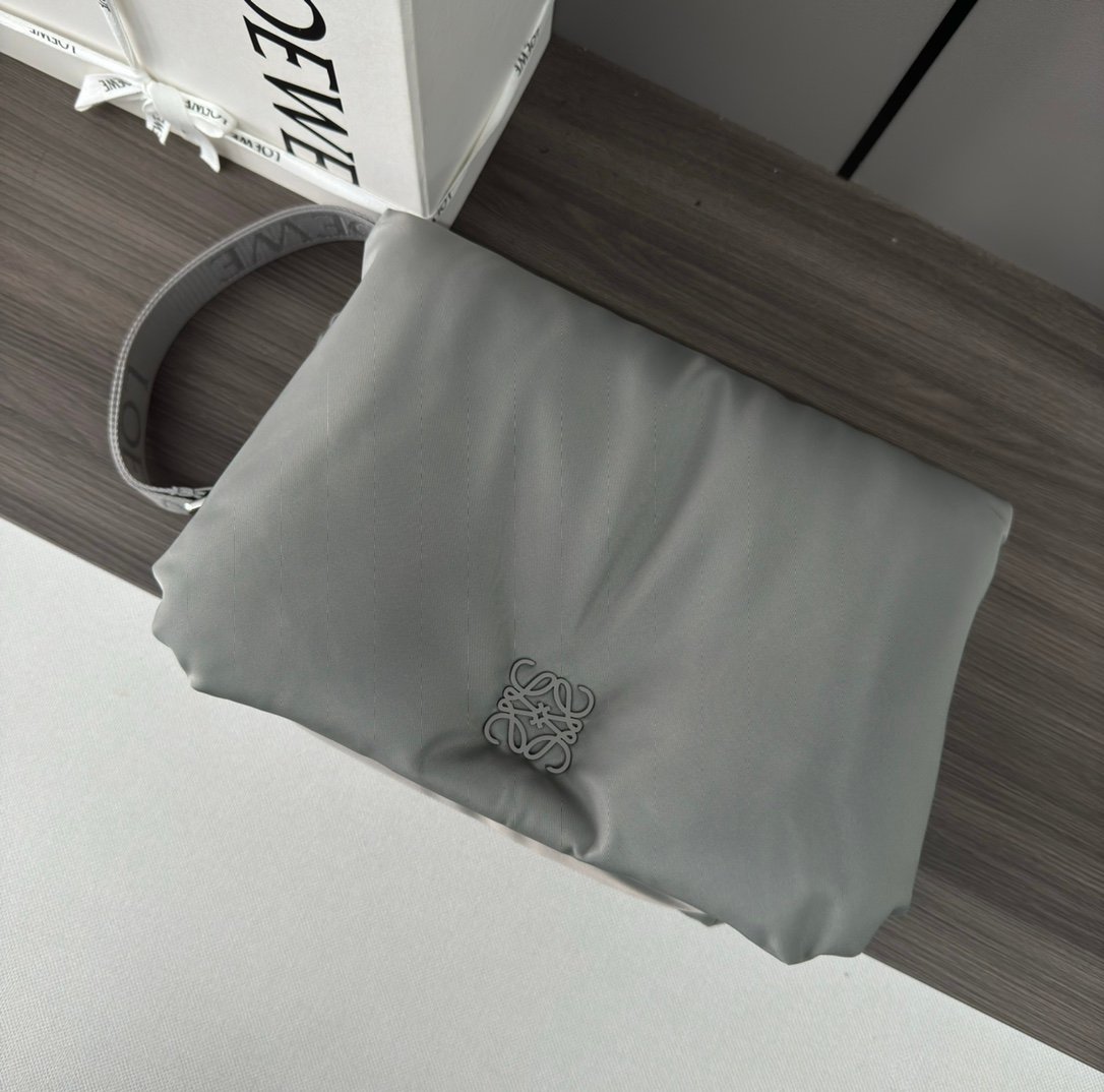 Handbag/Shoulder Bag Size 30*10*20.5CM