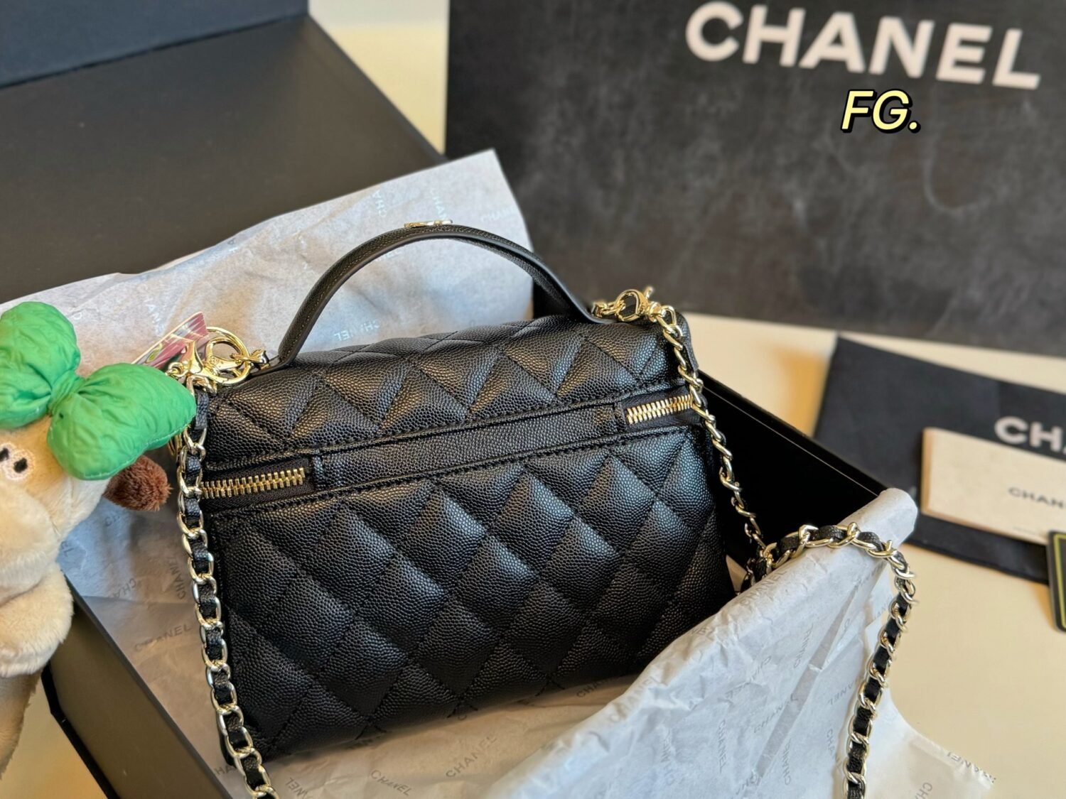 Handbag/Shoulder Bag Size 19×13