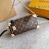 Tote bag shoulder bag Specification: 24*12*5cm