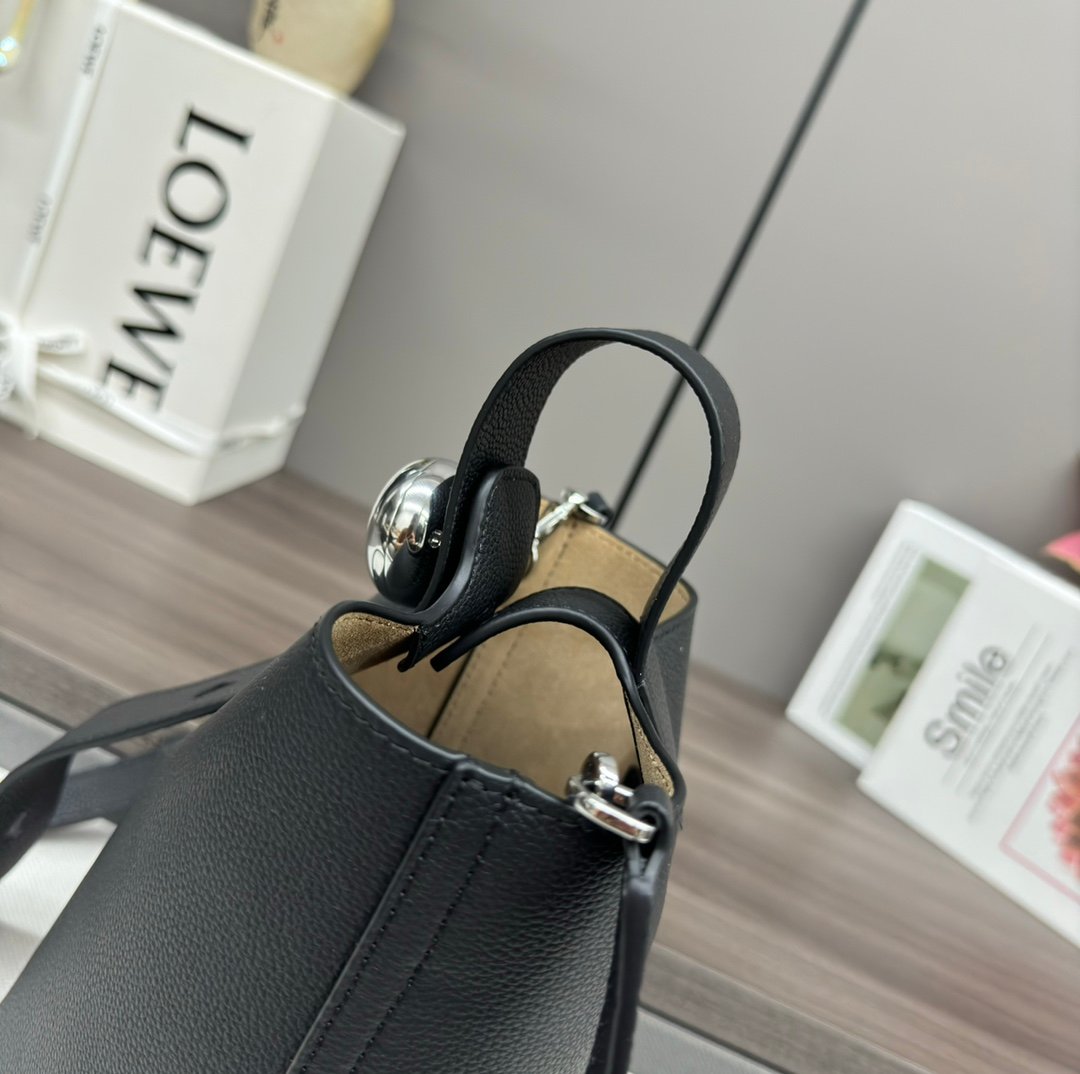 Handbag/Shoulder Bag Size 16*16*19.5CM