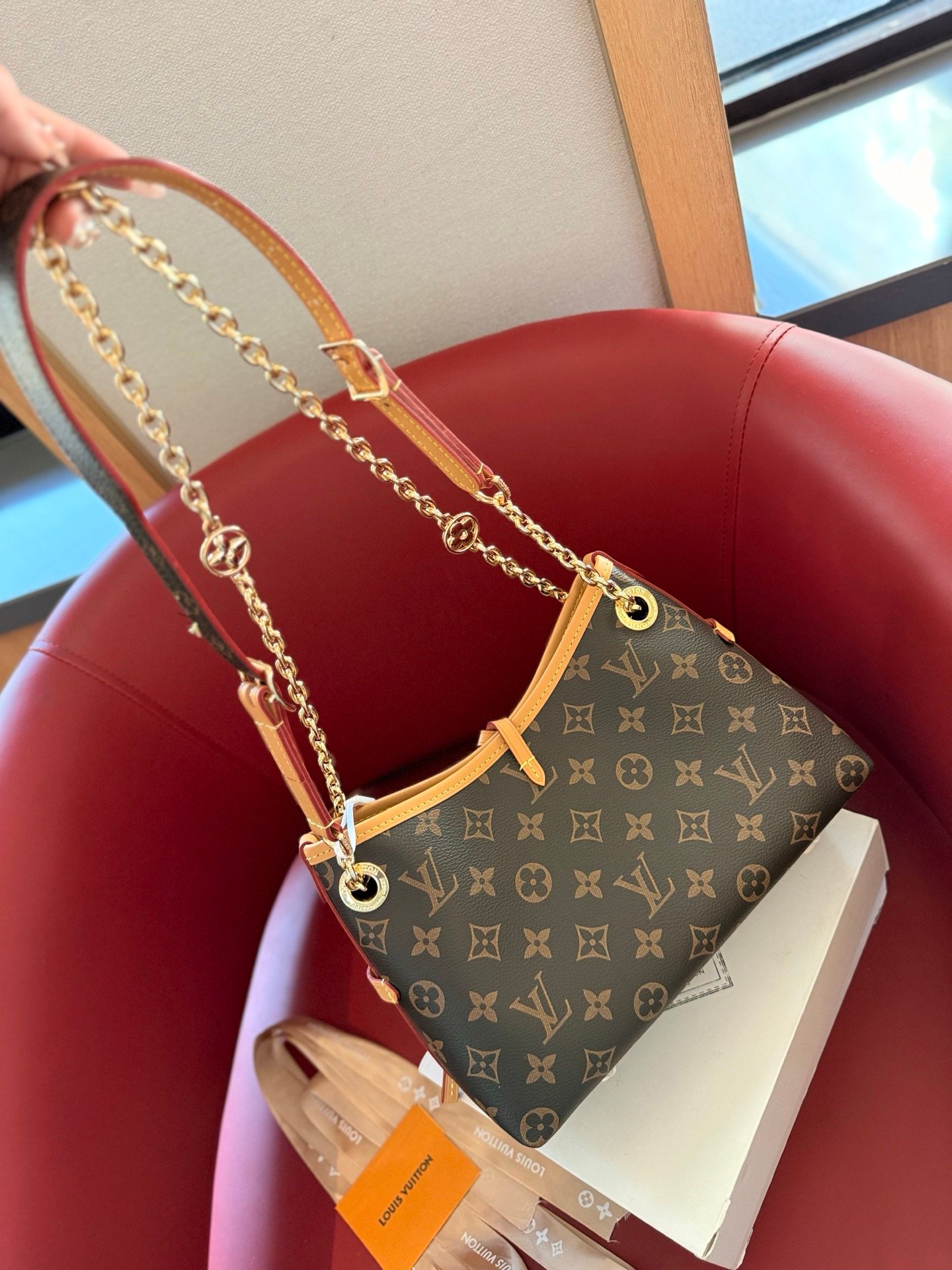 Chain Shopping Bag Specification: 26*17*10