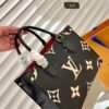Premium Embossed Embossed Shopping Bag Specifications: 25*11*19 CM