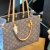 Medium Handbag Handbag Specification: 35*27*14