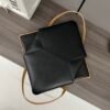 Handbag/Shoulder Bag Size 25.5*14.5*31.5CＭ