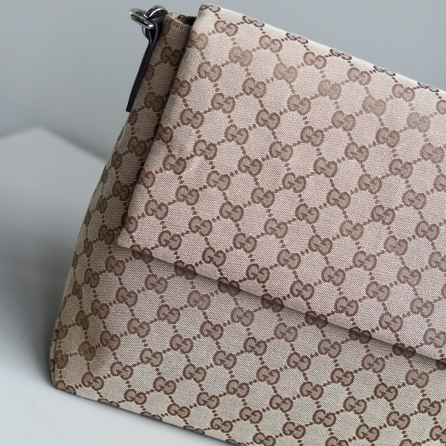 Handbag/Shoulder Bag Size 36x28x12cm