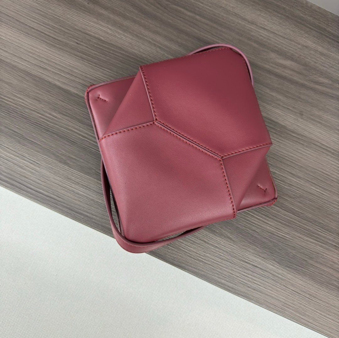 Handbag/Shoulder Bag Size 16.5*9.5*20CM
