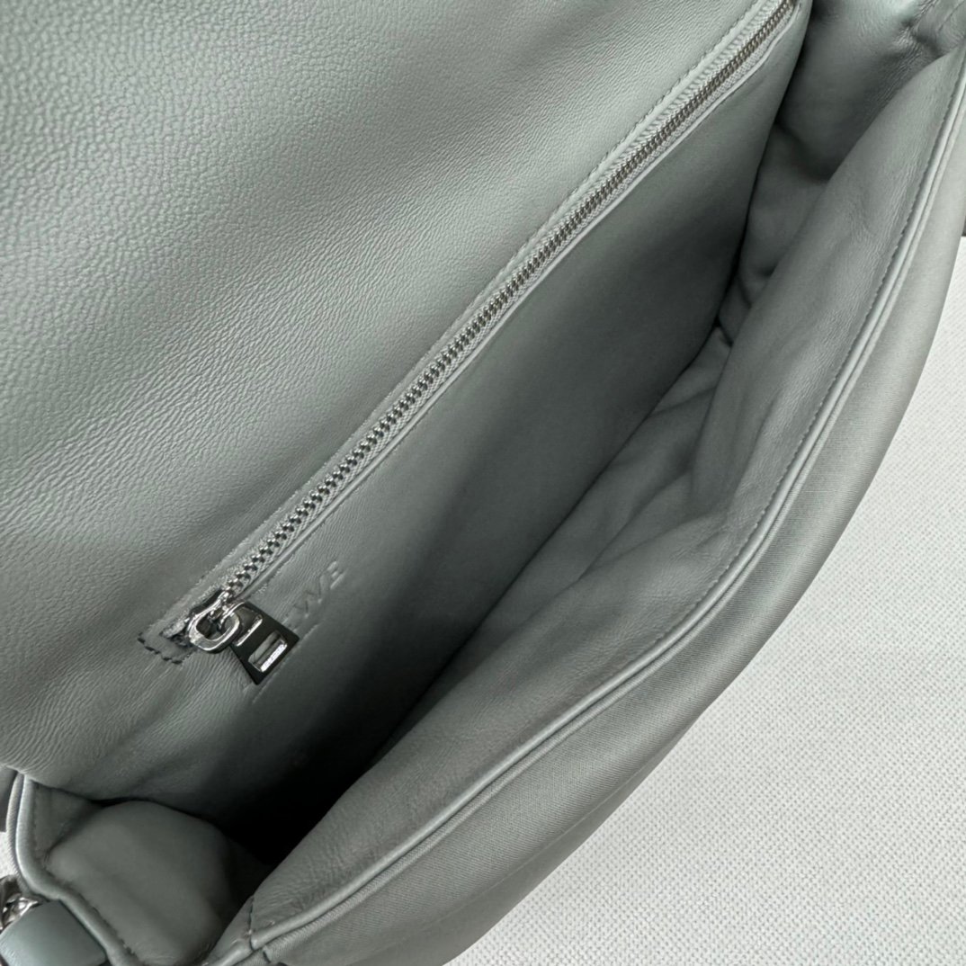 Handbag/Shoulder Bag Size 30*10*20.5CM