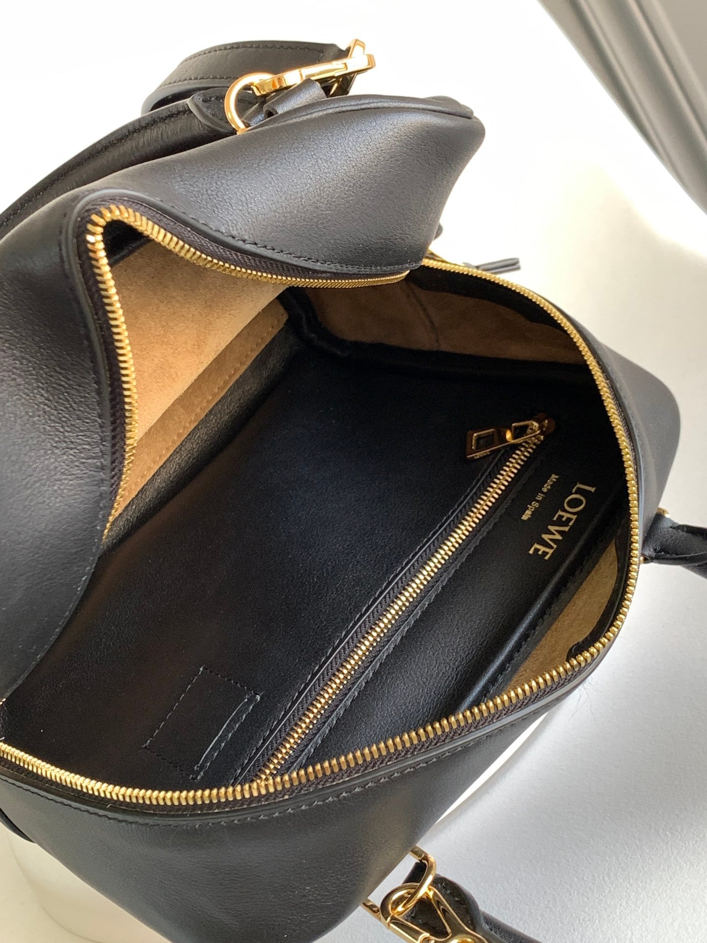 Handbag/Shoulder Bag Size 19*18*11cm