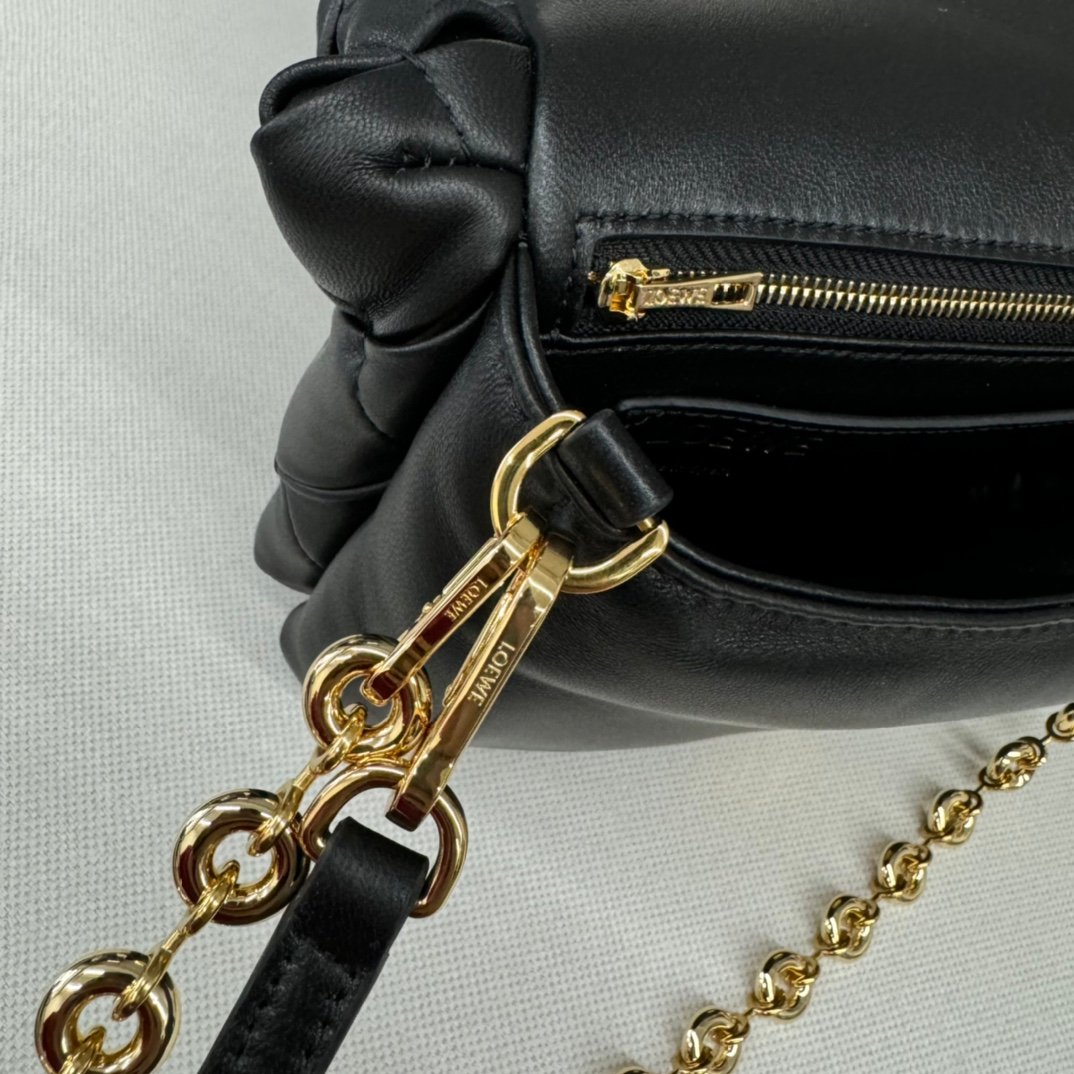 Handbag/Shoulder Bag Size23*9*17cm