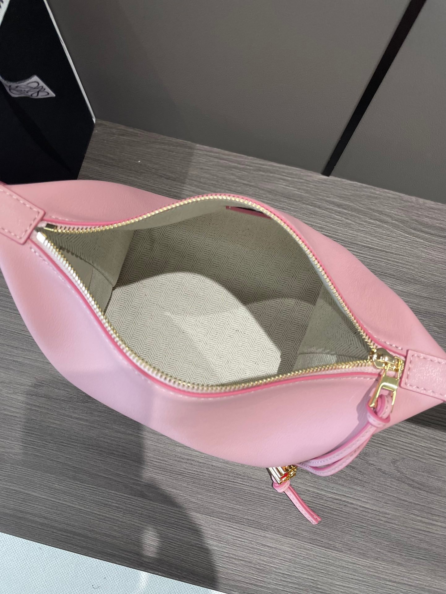 Handbag/Shoulder Bag Size 21*17 *12.5