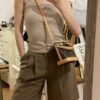 Reading Flower Small Bucket Bag Handheld Crossbody Bag Size: 13*16*10cm