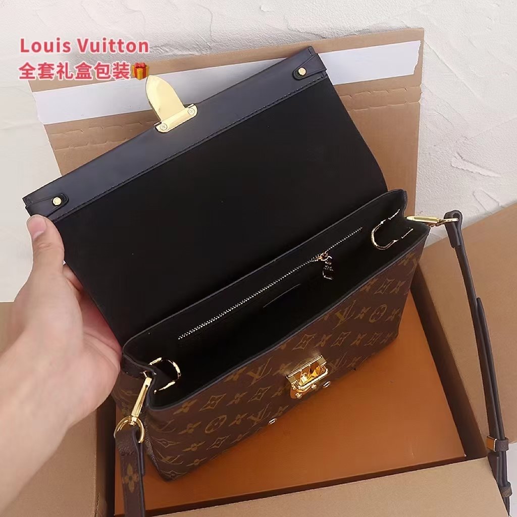 Reading flower color matching leather single room handbag Specification: 25*17*10cm