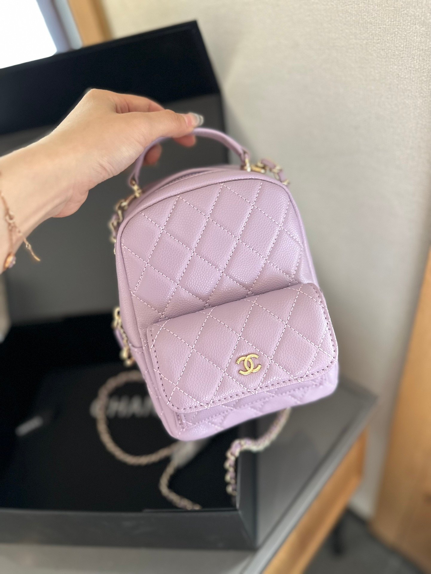 Handbag/Shoulder Bag Size 18x13x6