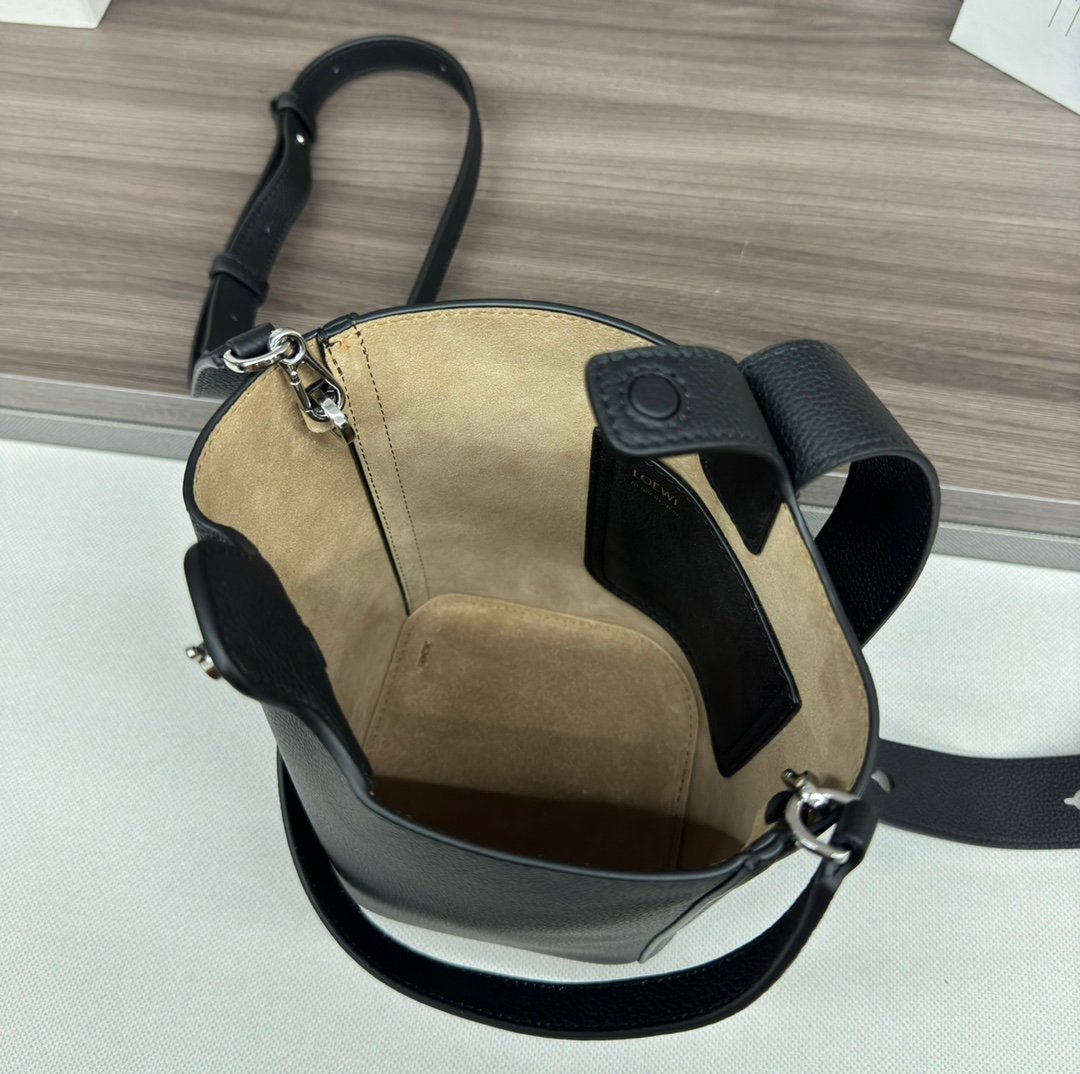 Handbag/Shoulder Bag Size 16*16*19.5CM