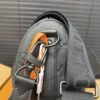Tote crossbody bag Shoulder bag Dimensions: 15 x 25 cm.