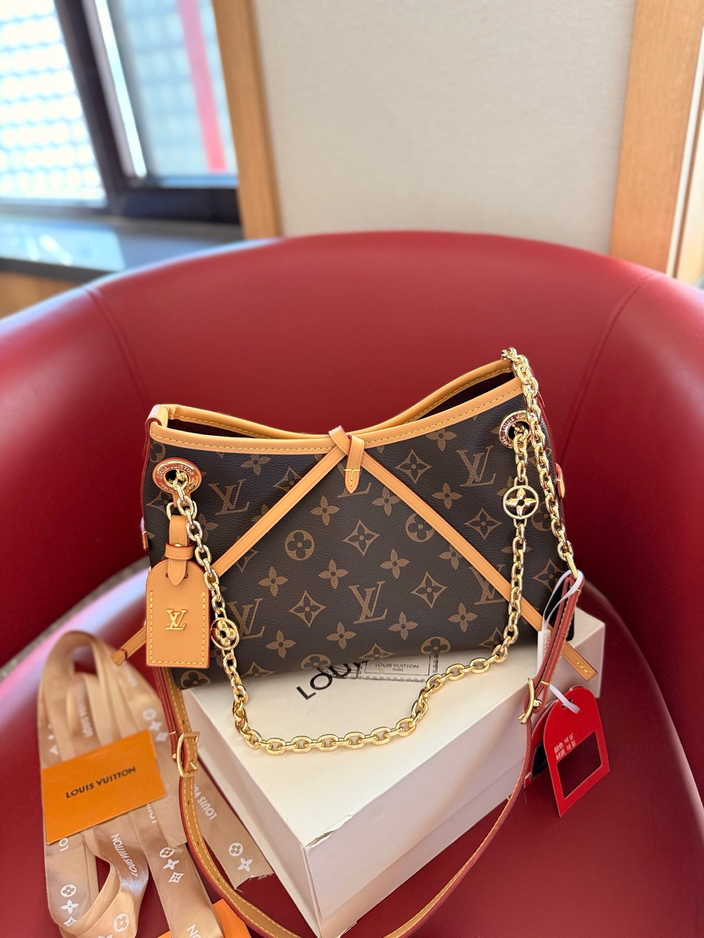 Chain Shopping Bag Specification: 26*17*10