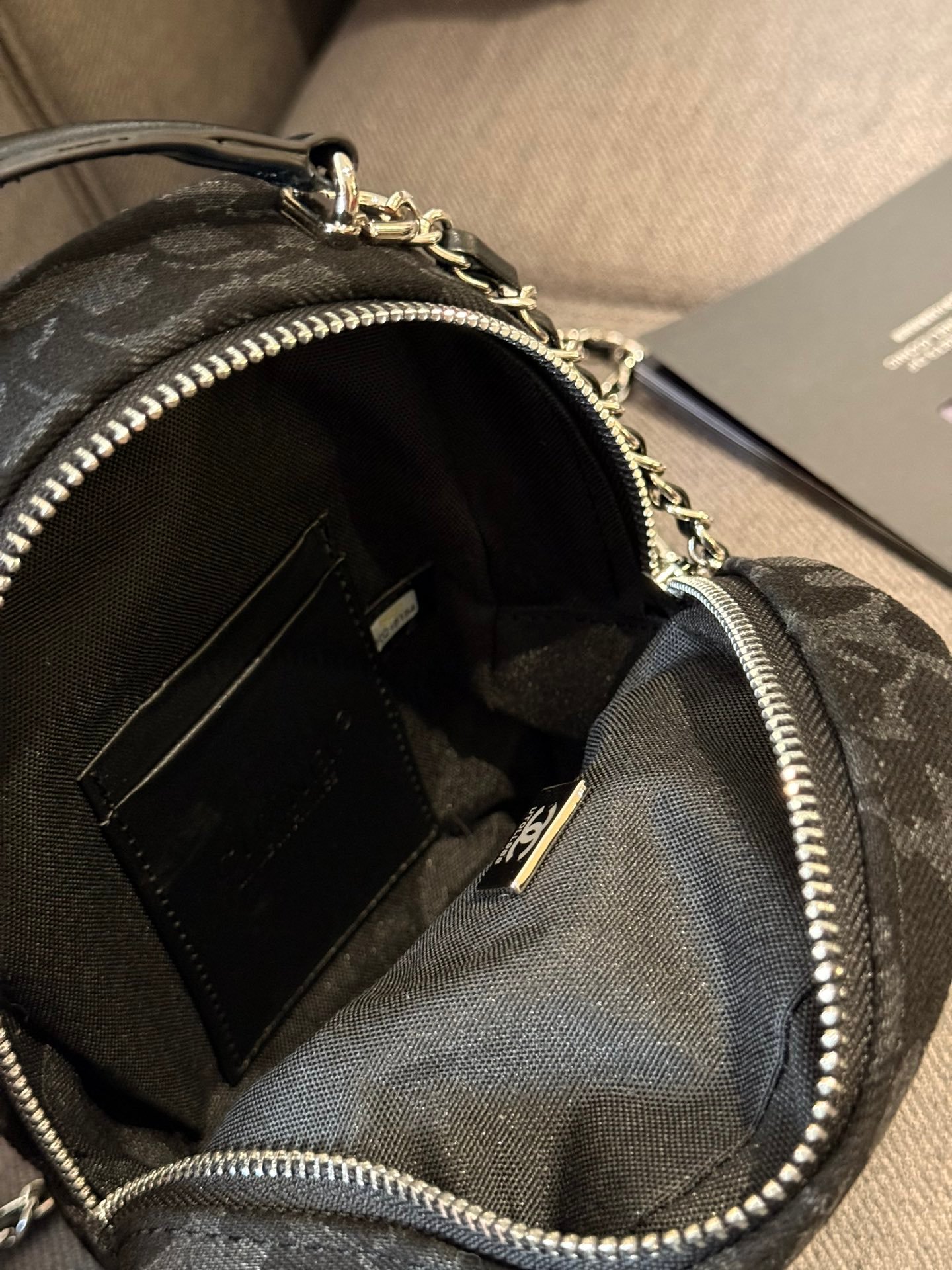 Handbag/Shoulder Bag Size  13x19