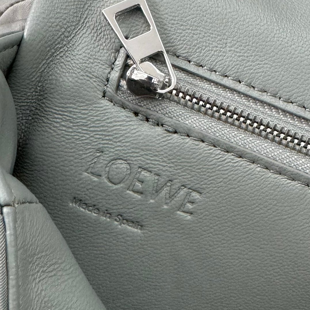 Handbag/Shoulder Bag Size 30*10*20.5CM