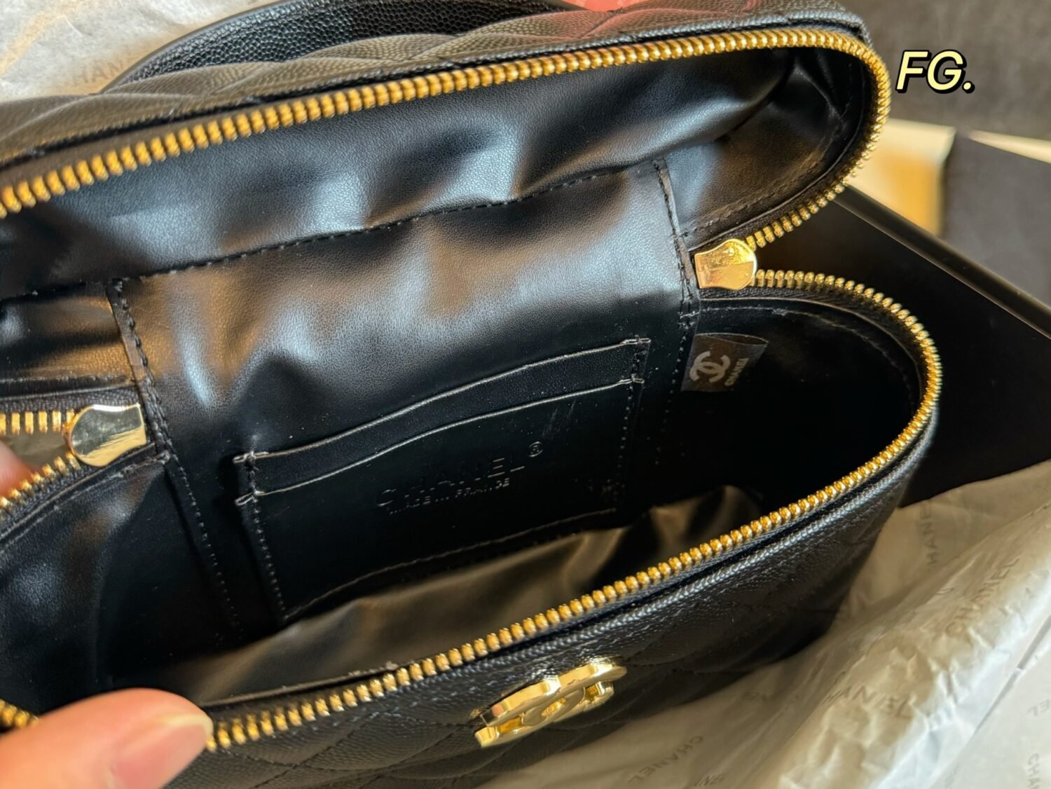 Handbag/Shoulder Bag Size 19×13