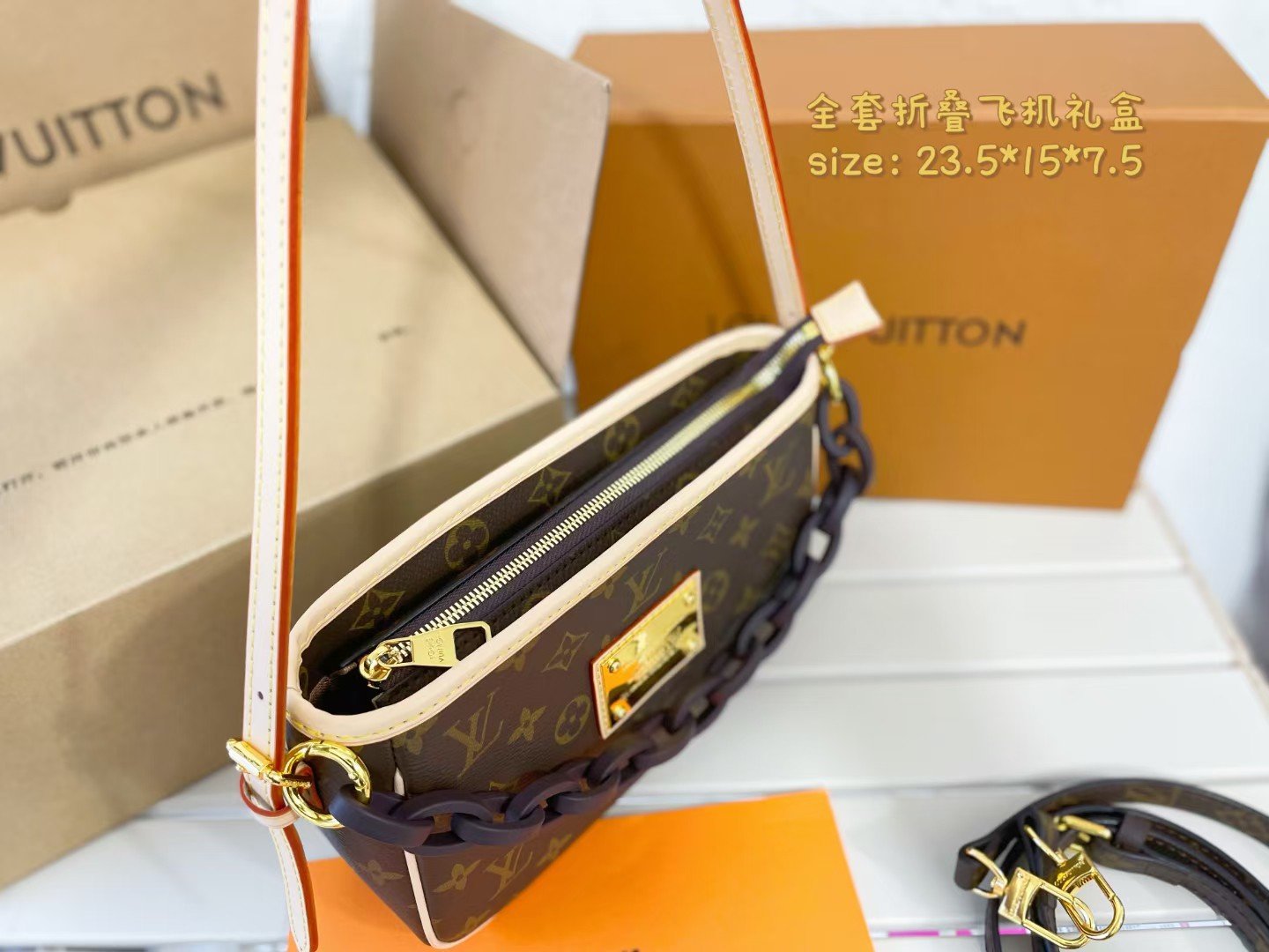Boat bag chain hand carry shoulder crossbody large square brand bag Specification: 23.5*15*7.5cm