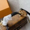 Xinhua makeup bag tote bag shoulder bag Specifications: 26*17*7cm ...