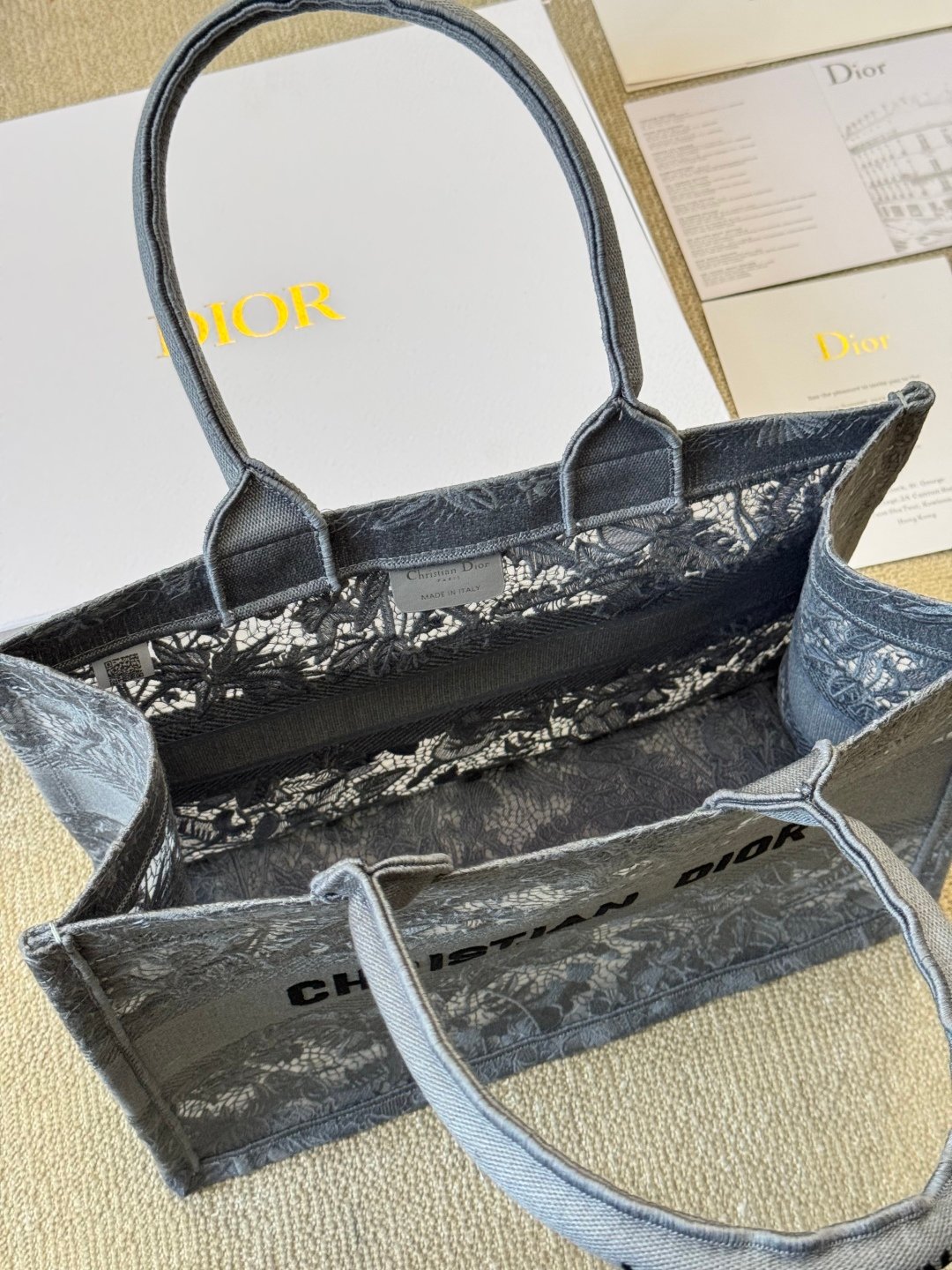 Handbag/Shoulder Bag Size 40x35cm